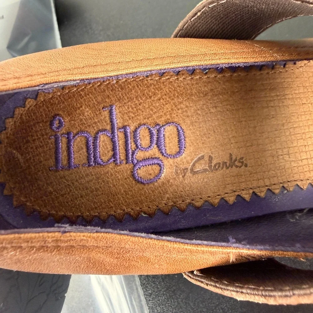 Indigo By Clarks Mary Jane Pump Heels Womens 8M Brown Leather Comfort Career